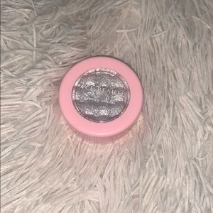 Silver Glimmer shadow